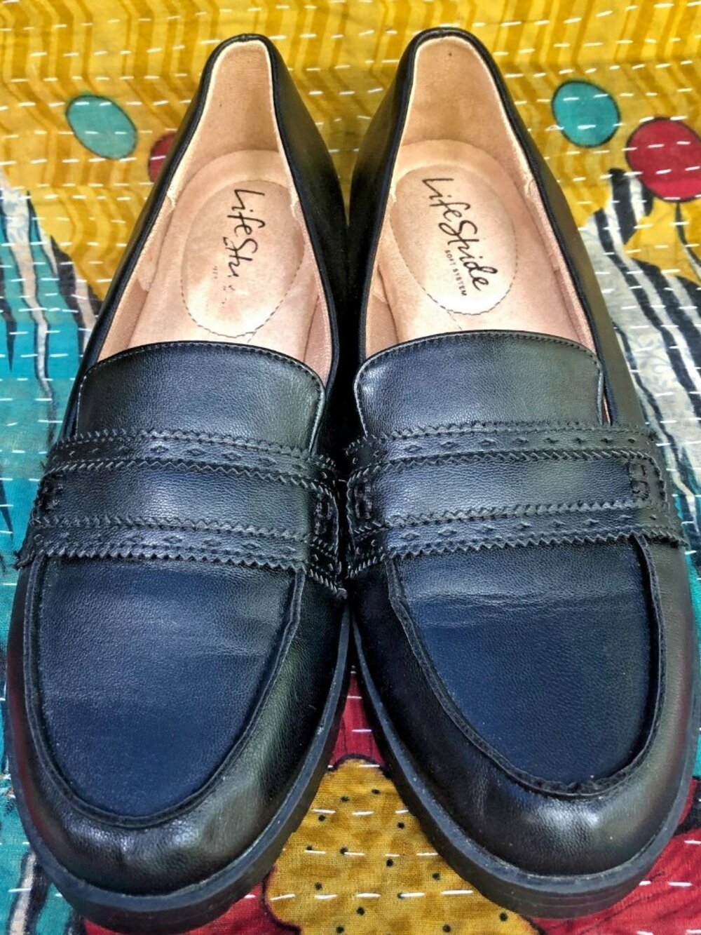 Life Stride Norwegian Loafers Women's Black Slip On  Size 6